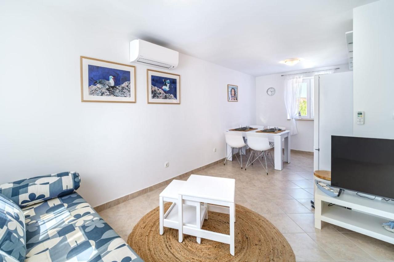 Apartmani P&S Supetar Eksteriør bilde