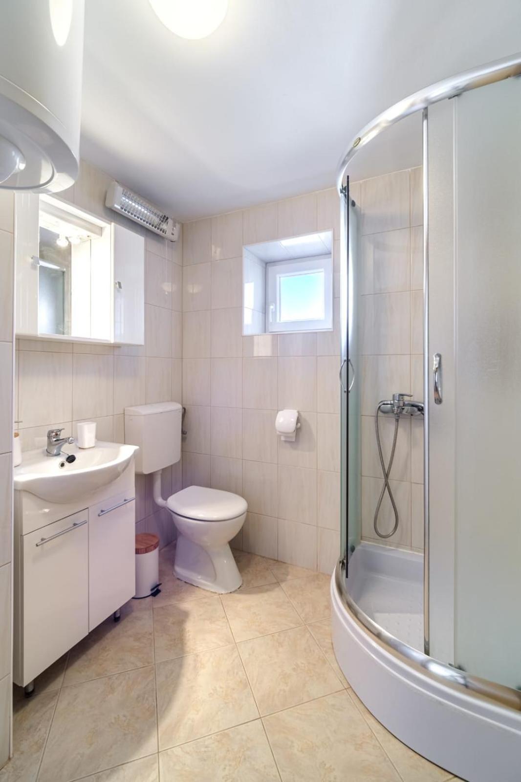 Apartmani P&S Supetar Eksteriør bilde